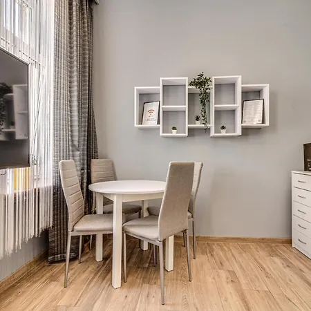 Rentplanet - Kniaziewicza Apartment Wroclaw